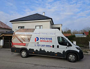 Zateplení stropu zděného rodinného domu pomocí foukané izolace